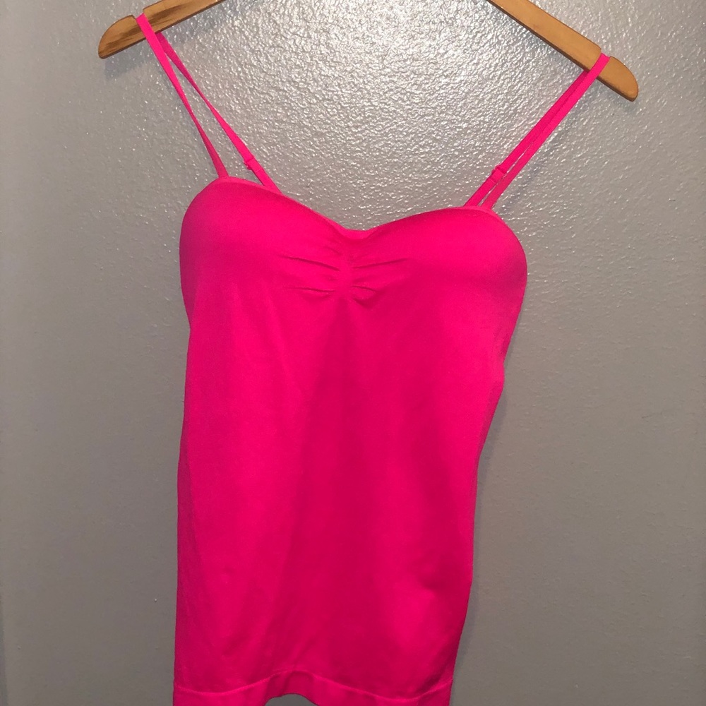 Tank top! - Picture 3 of 4